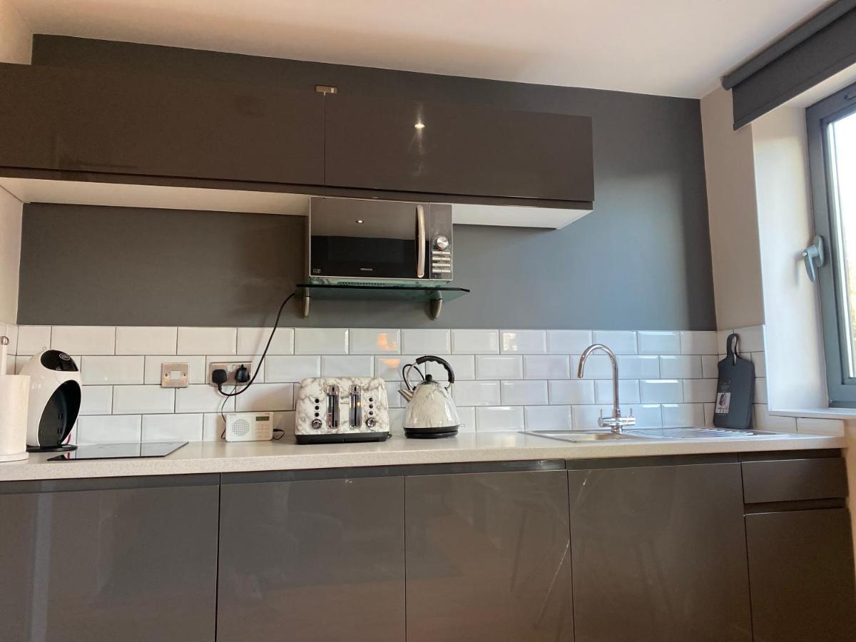 City Centre Modern Studio Apartment - Westone Free Wifi, Gym Access, Netflix Sheffield Kültér fotó